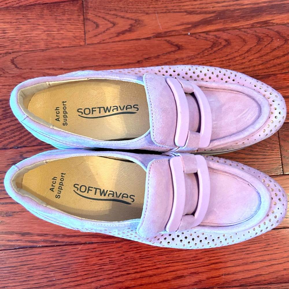 Soft Waves Cher Lavender Slip-on Sneakers